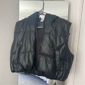 H&M Cropped Leather Puffer Vest